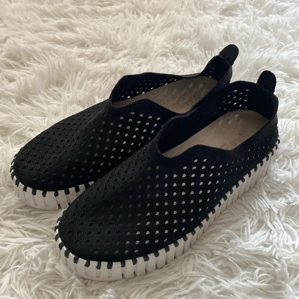 ILse Jacobsen black slip on platform sneakers